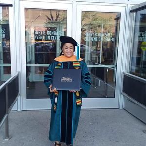 Meet your Posher, Ahaoma